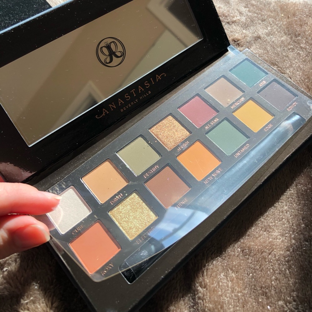 AHS Subculture Palette